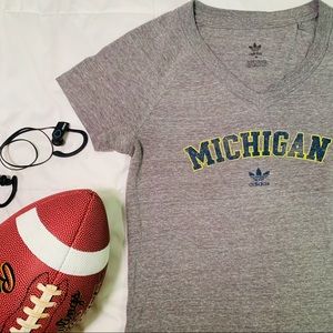 Grey Michigan football wolverines v-neck t-shirt